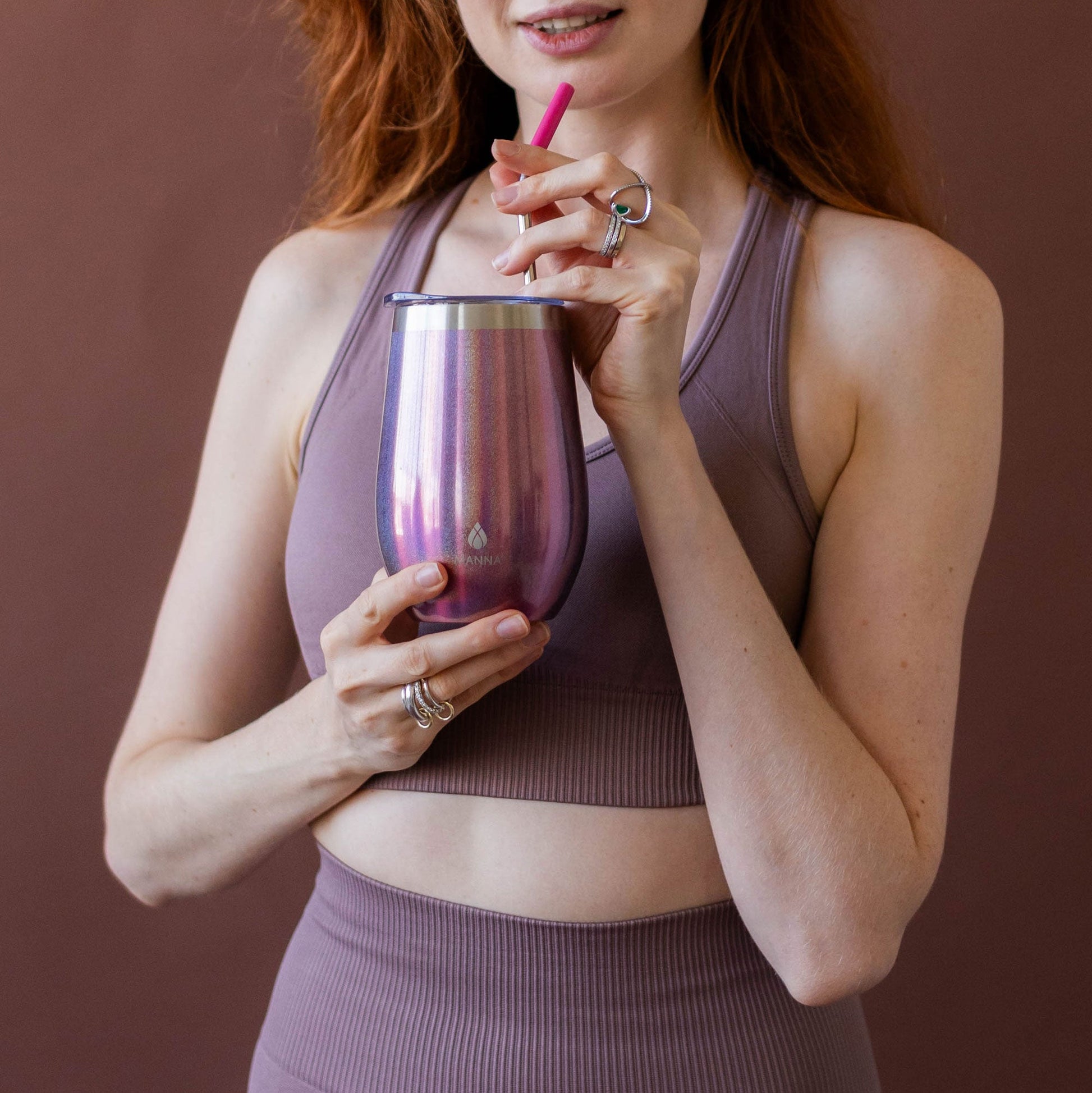 17-oz-straw-wine-tumbler-m7 9_Manna_Website_Lifestyles-25.jpg